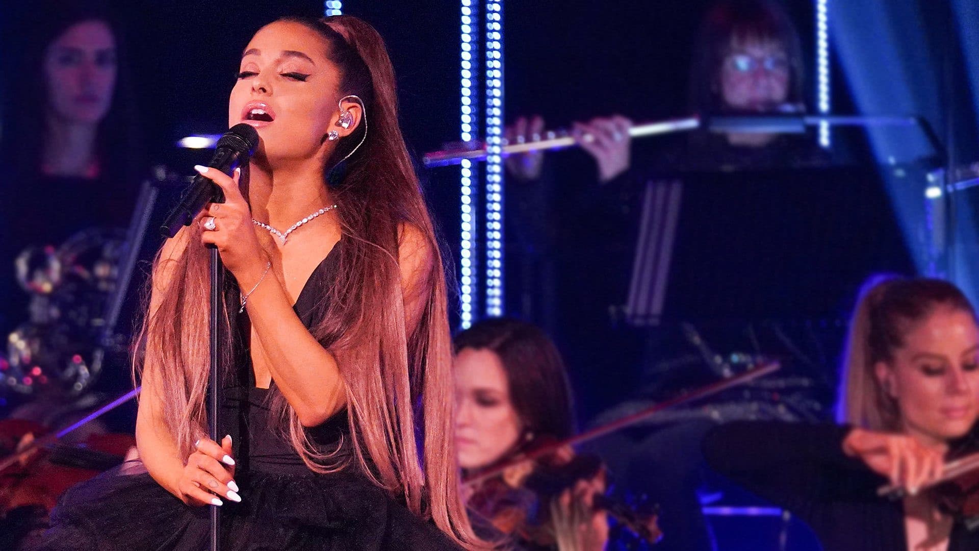 Ariana Grande Weight Loss: Singer's Break & Eating