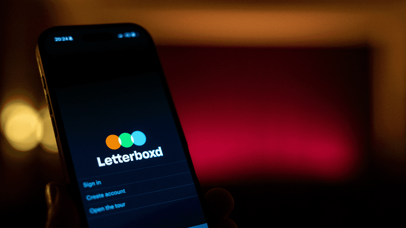 Letterboxd Responds to Crash Logging Out Users