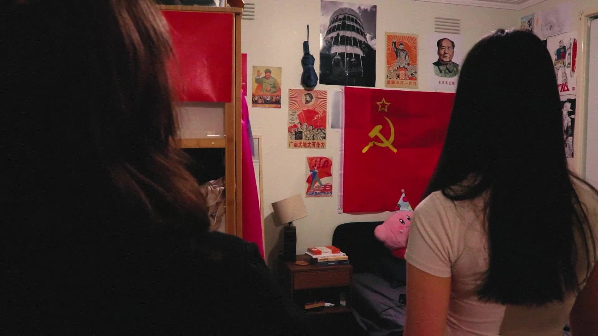 Posers: Cassandra Weedon's Brainrot Comedy Preview