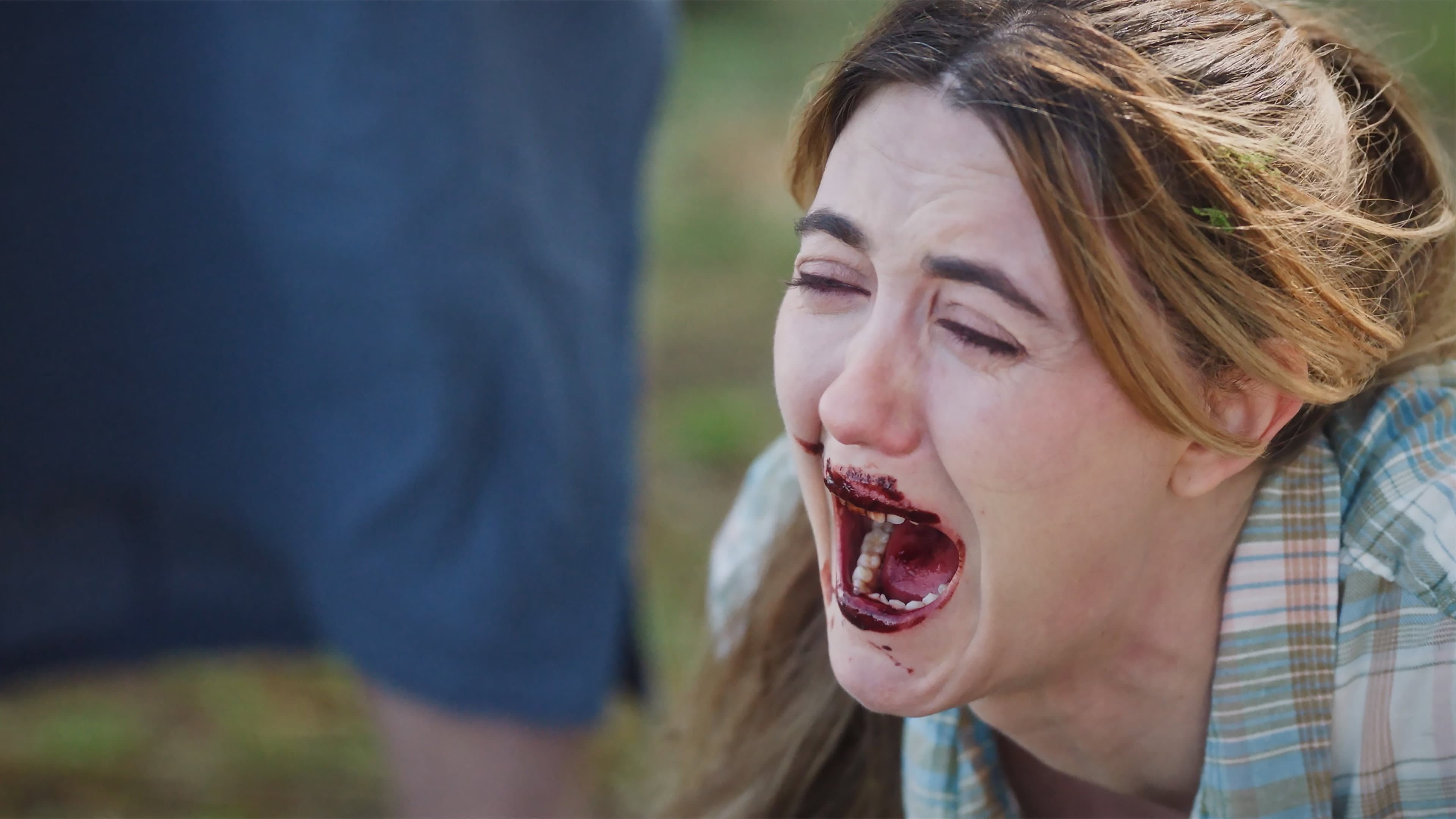 Love Is the Monster Trailer: Paulina García in Alex Noyer