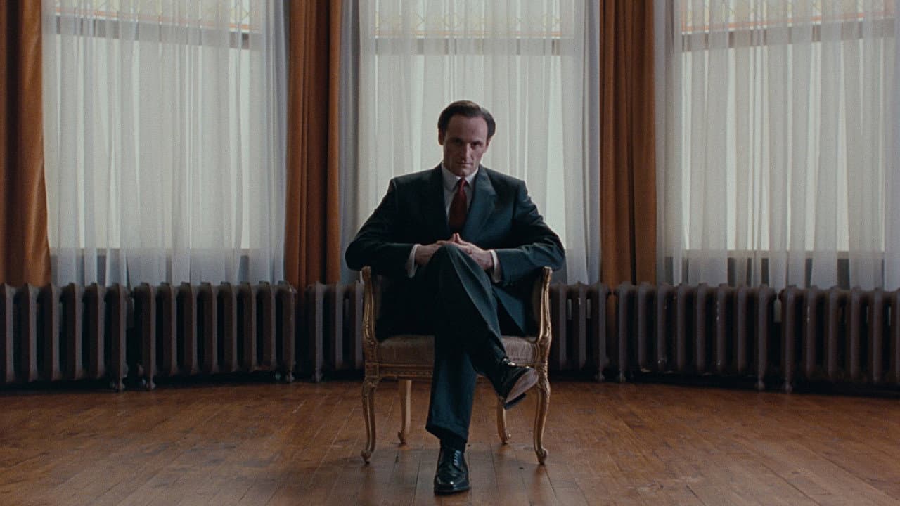Thirty Two Short Films About Glenn Gould still 1