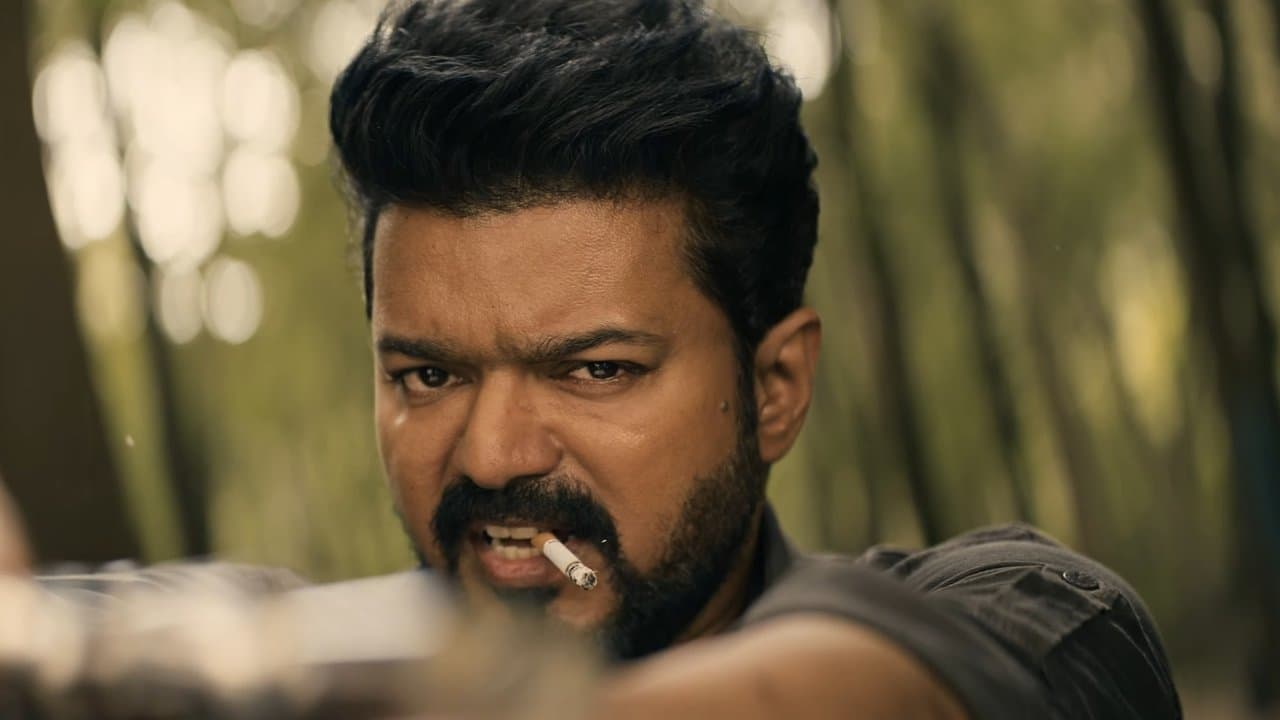 Leo still 4