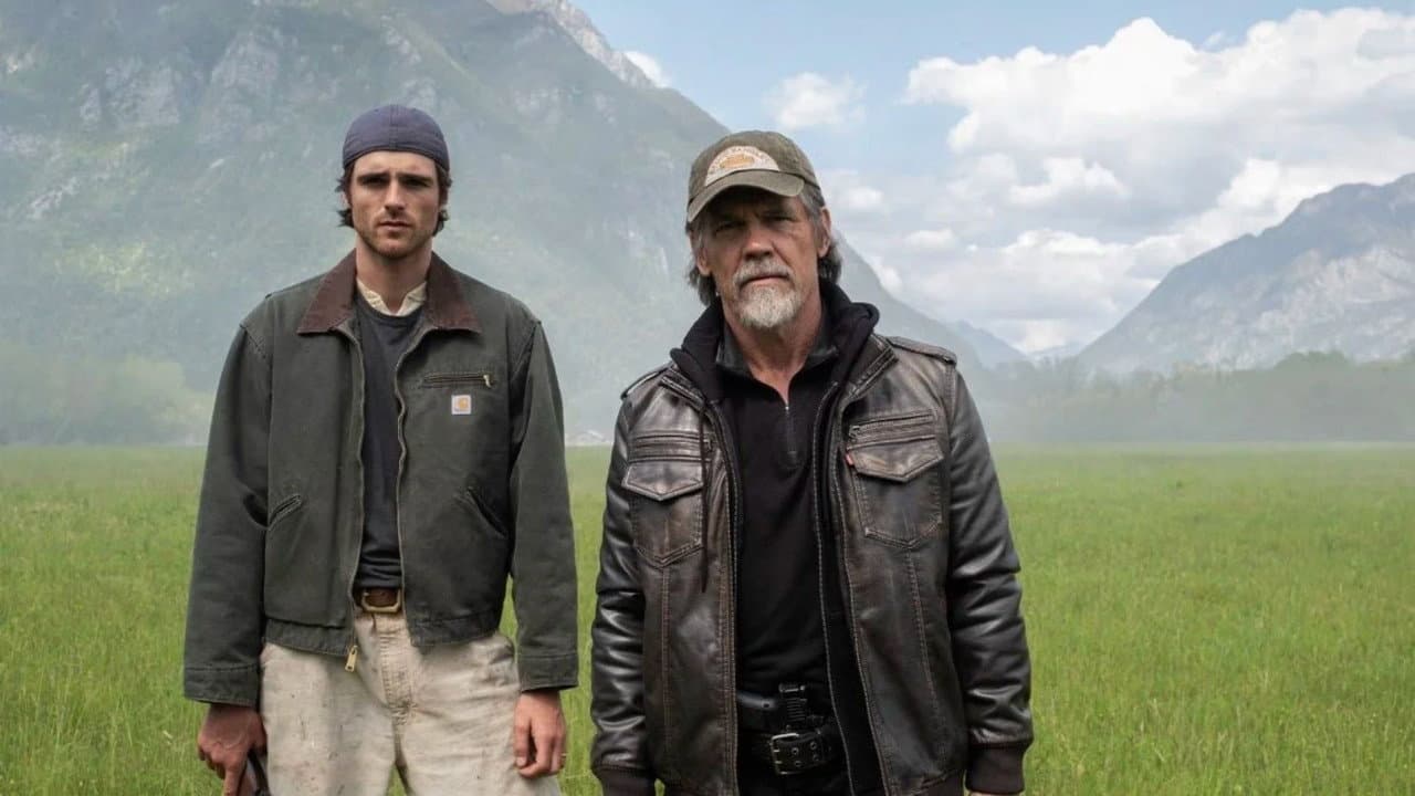The Dog Stars Movie News: Latest Updates & Cast Info still 5