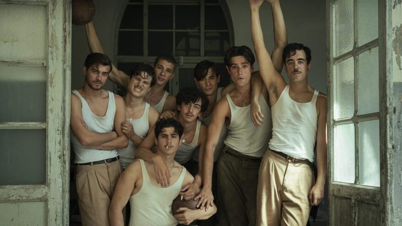 Spain Picks 'La Bola Negra' for 2027 Oscars still 6