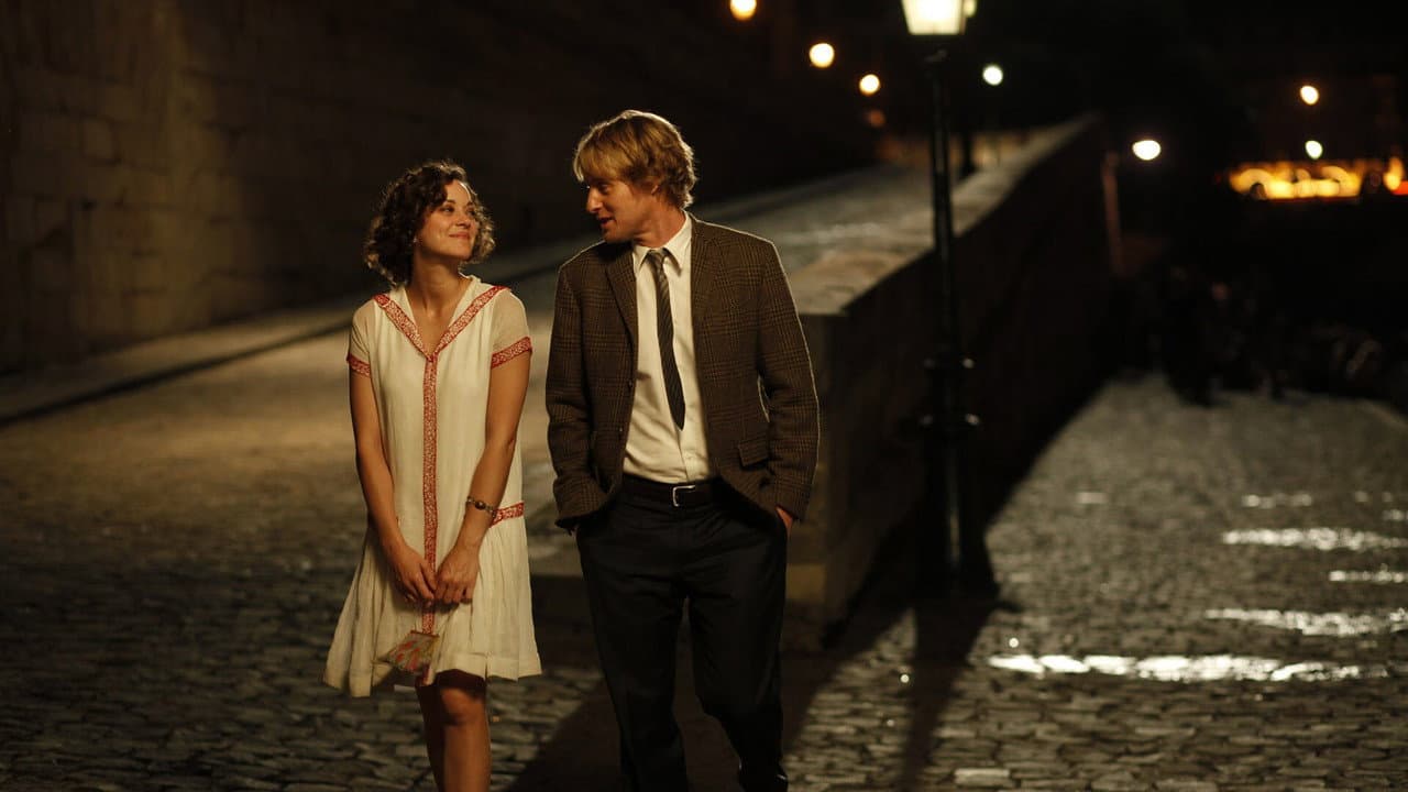 Midnight in Paris still 2