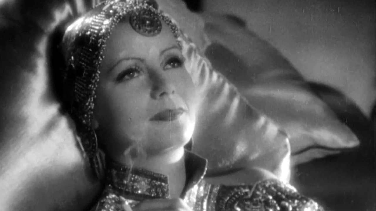 Mata Hari still 8