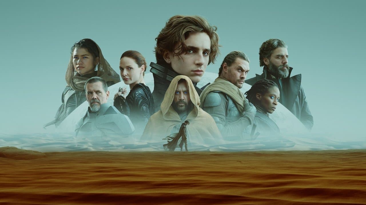 Dune still 4