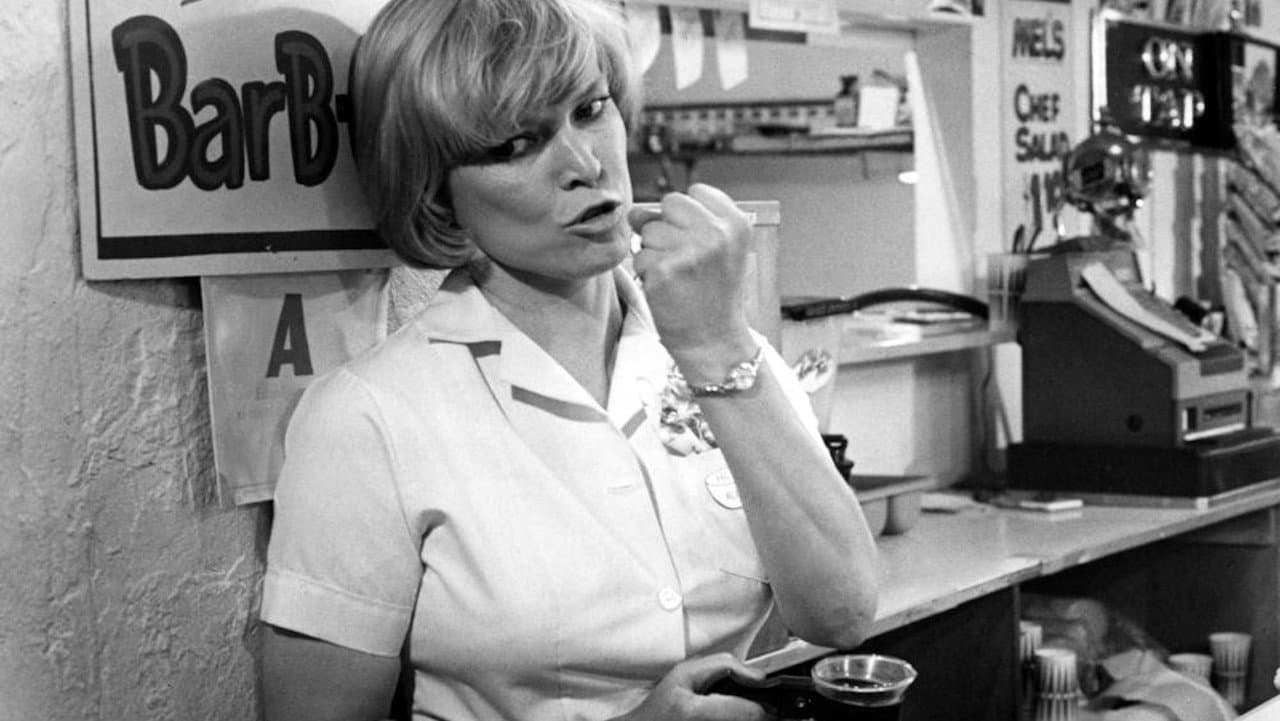 Alice Doesn't Live Here Anymore: Burstyn on Monroe still 3