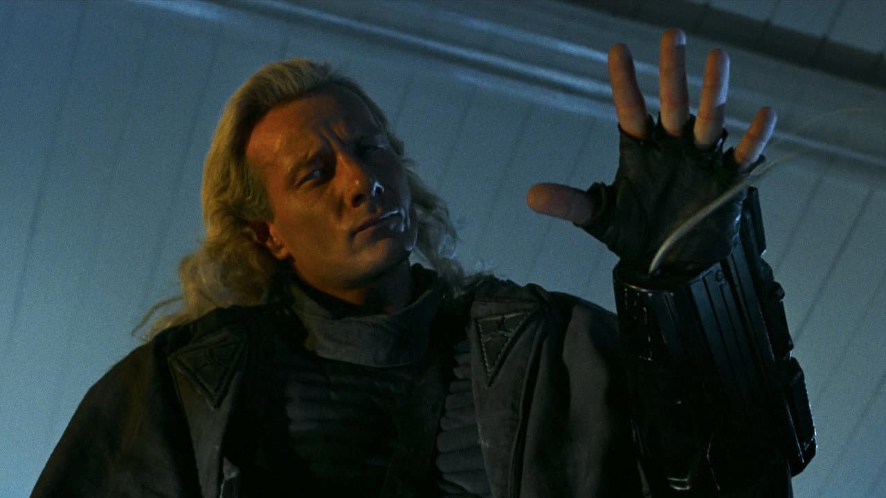 Dark Angel still 4