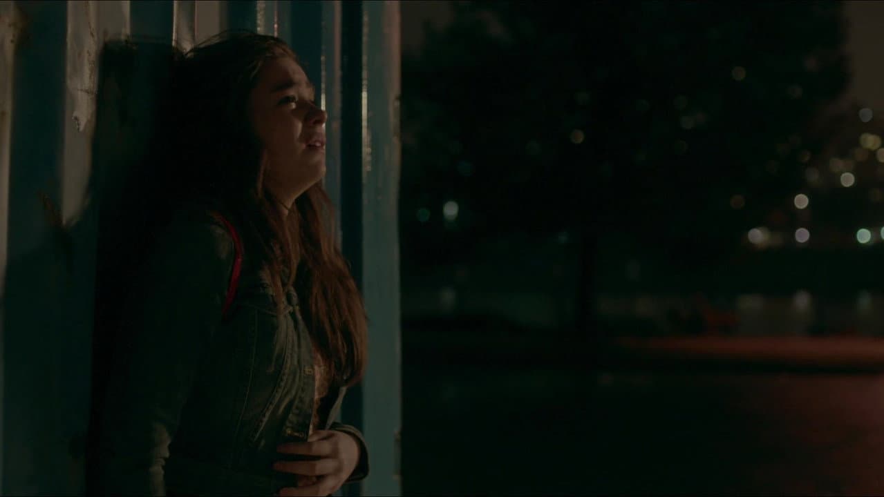 Seventeen (2016): Hailee Steinfeld's Coming-of-Age Film still 7