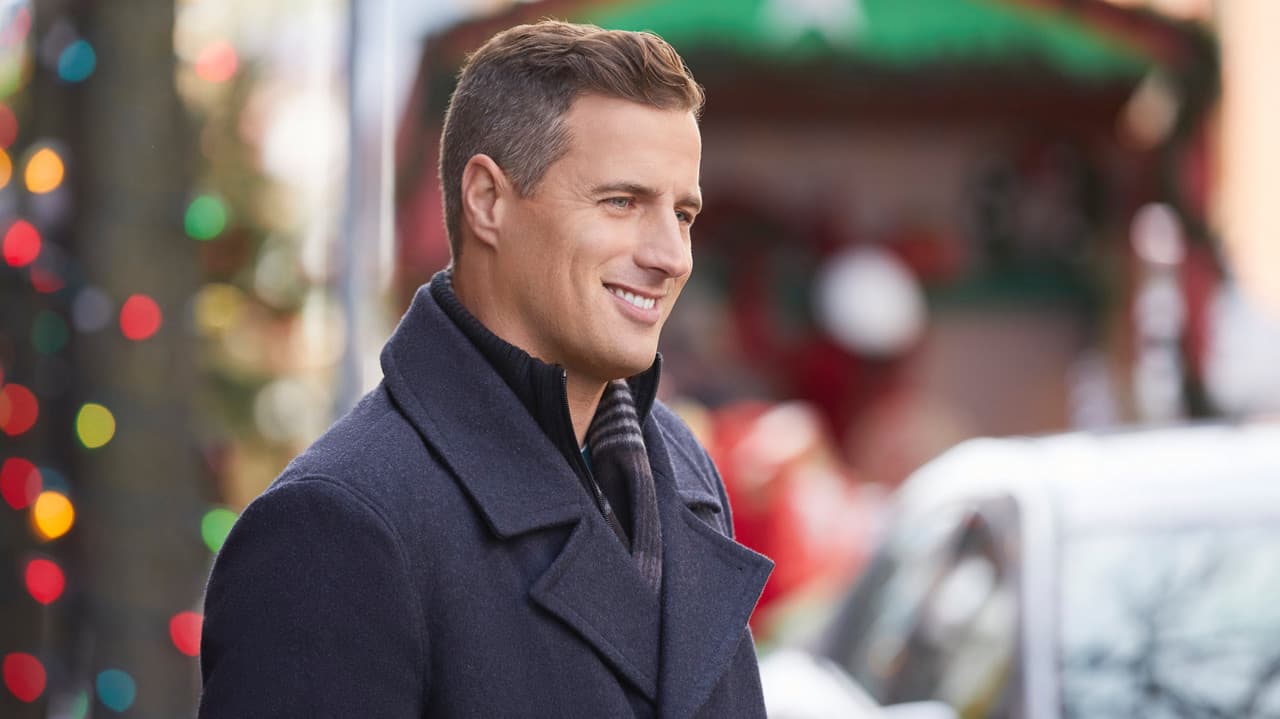 Pride, Prejudice and Mistletoe still 5