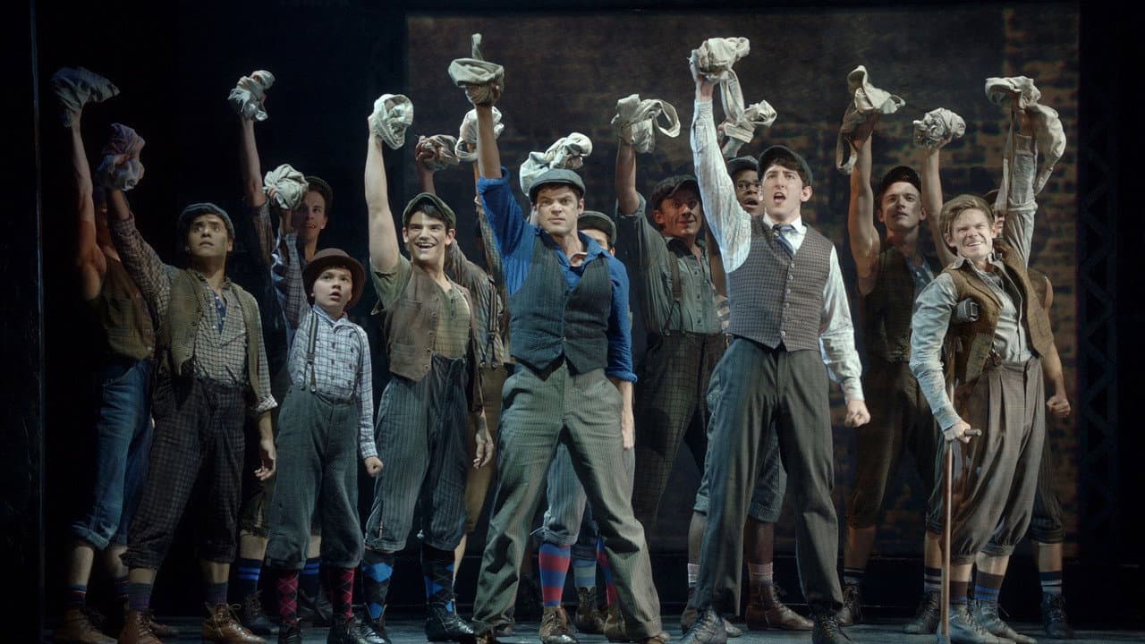 Newsies still 3