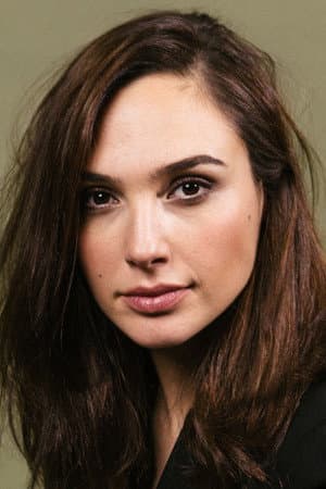 Gal Gadot on Cavill's Superman Exit: "I Was in the Middle