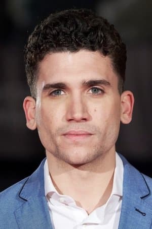 Jaime Lorente, Billy Lumby Debuts at San Sebastian