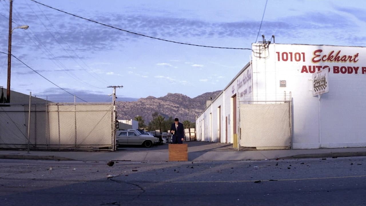 Punch-Drunk Love still 4