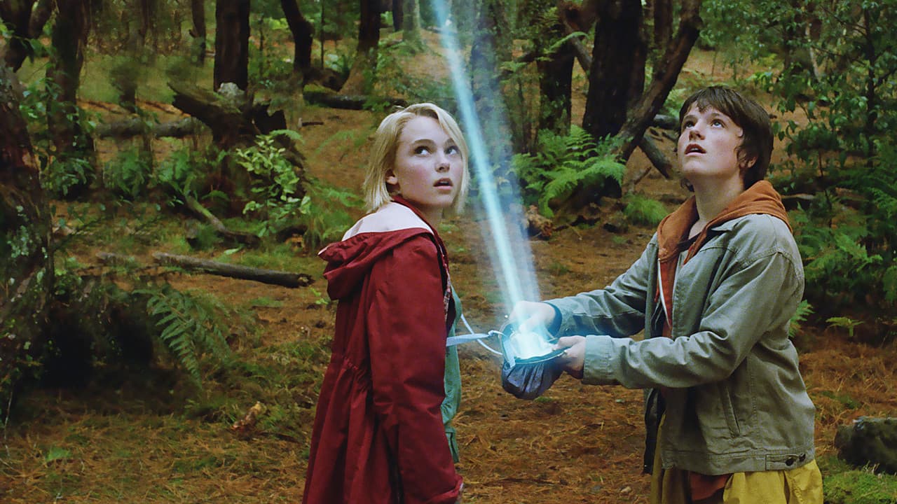 Bridge to Terabithia still 3
