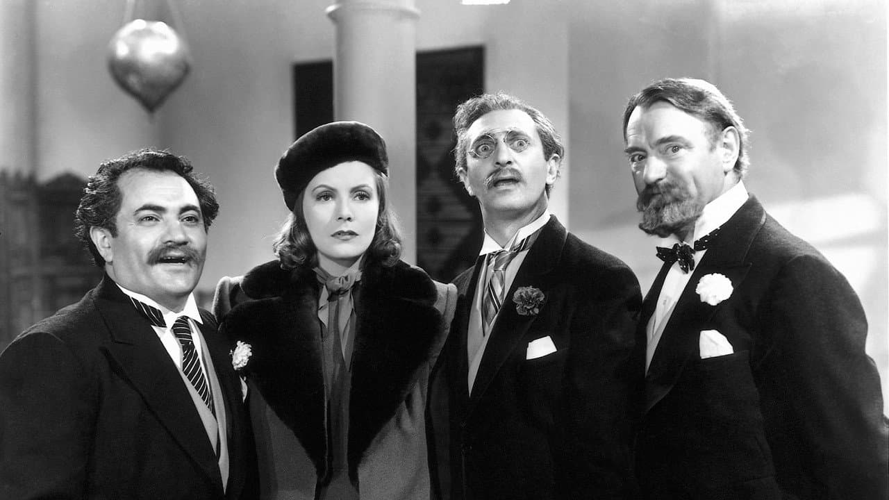 Ninotchka still 4