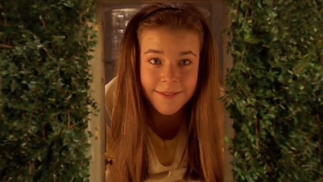 Alice in Wonderland still 5