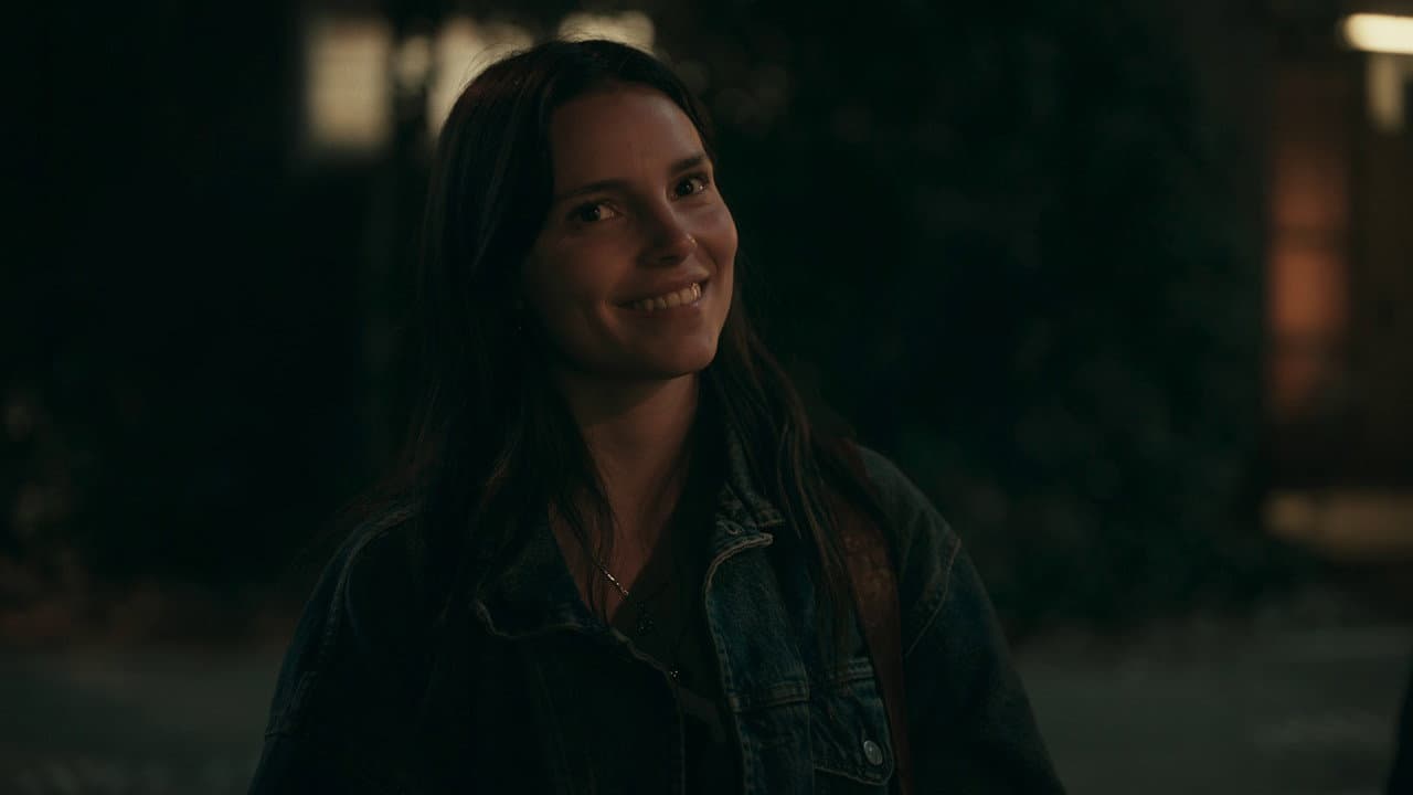 Obsession Review: Dark, Twisted, Unforgettable still 7