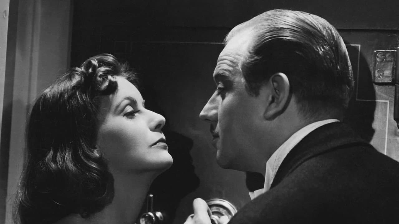 Ninotchka still 5