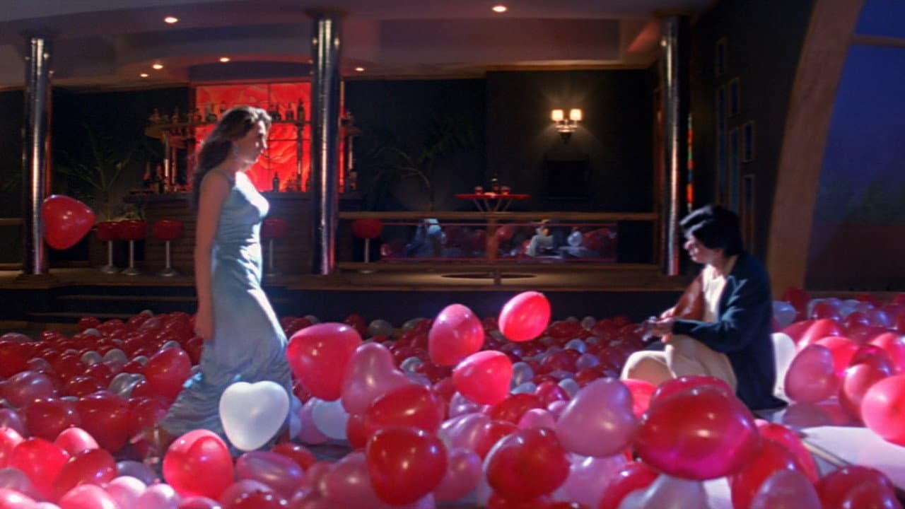 Dil To Pagal Hai still 4