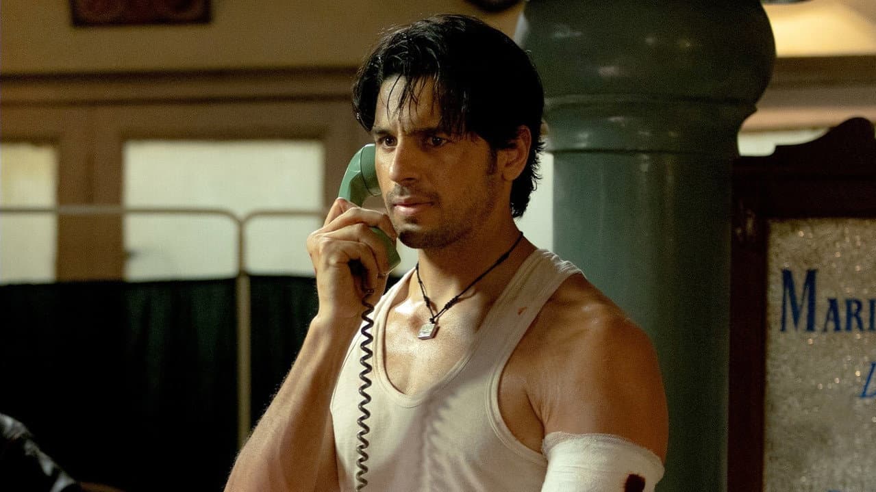 Mission Majnu still 4