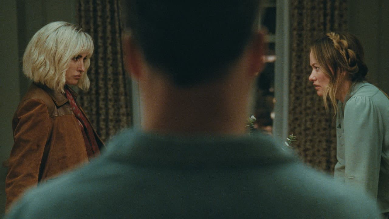 The Invite Movie Review: A Tense Thriller Unpacked still 6